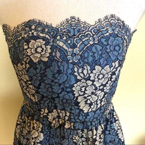 NBD Daimilee Dress in French Blue and Ivory - Picture 9 of 11